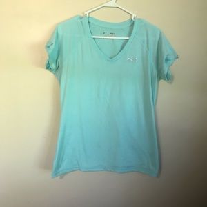 Under Armour women’s shirt